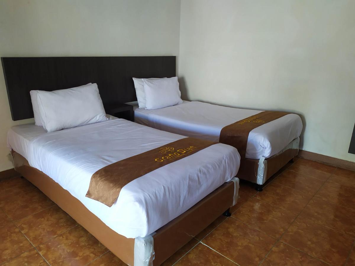Grand Dian Hotel Guci Тегал Екстериор снимка