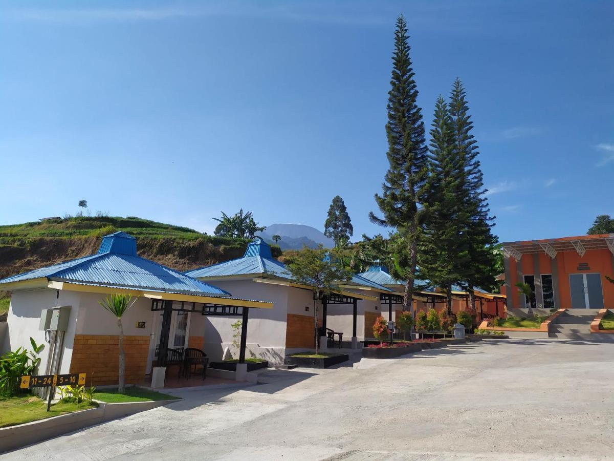 Grand Dian Hotel Guci Тегал Екстериор снимка