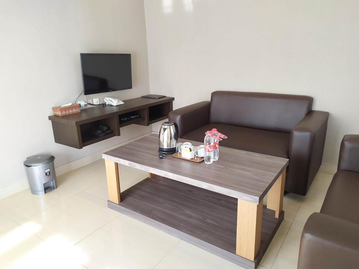 Grand Dian Hotel Guci Тегал Екстериор снимка